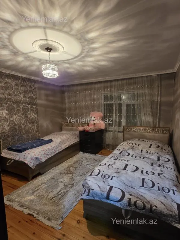 Satılır 2 otaqlı köhnə tikili 49 m²