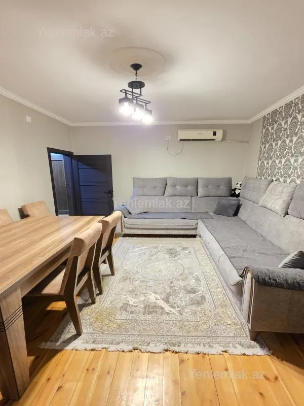 Satılır 2 otaqlı köhnə tikili 49 m²
