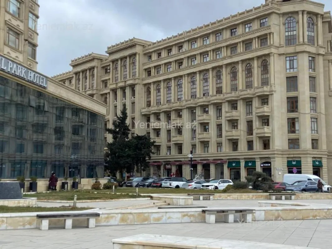 Satılır 2 otaqlı yeni tikili 90 m²