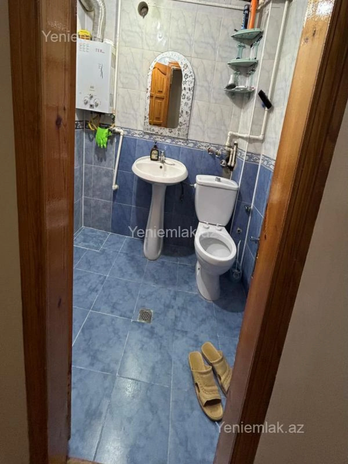 Satılır 2 otaqlı köhnə tikili 45 m²