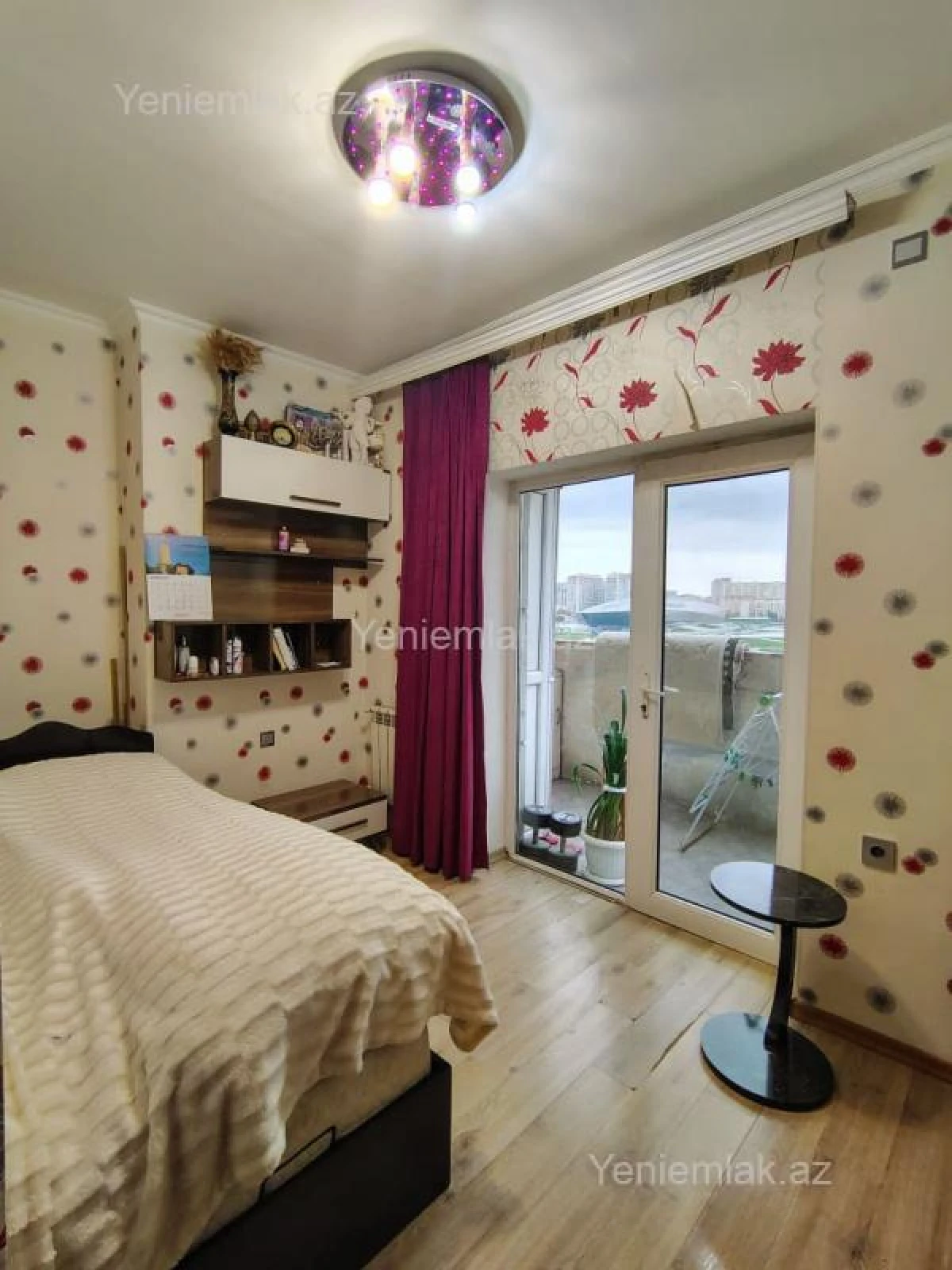 Satılır 3 otaqlı yeni tikili 72 m²