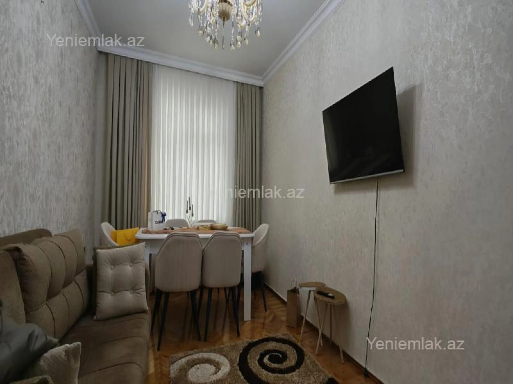 Satılır 3 otaqlı köhnə tikili 80 m²
