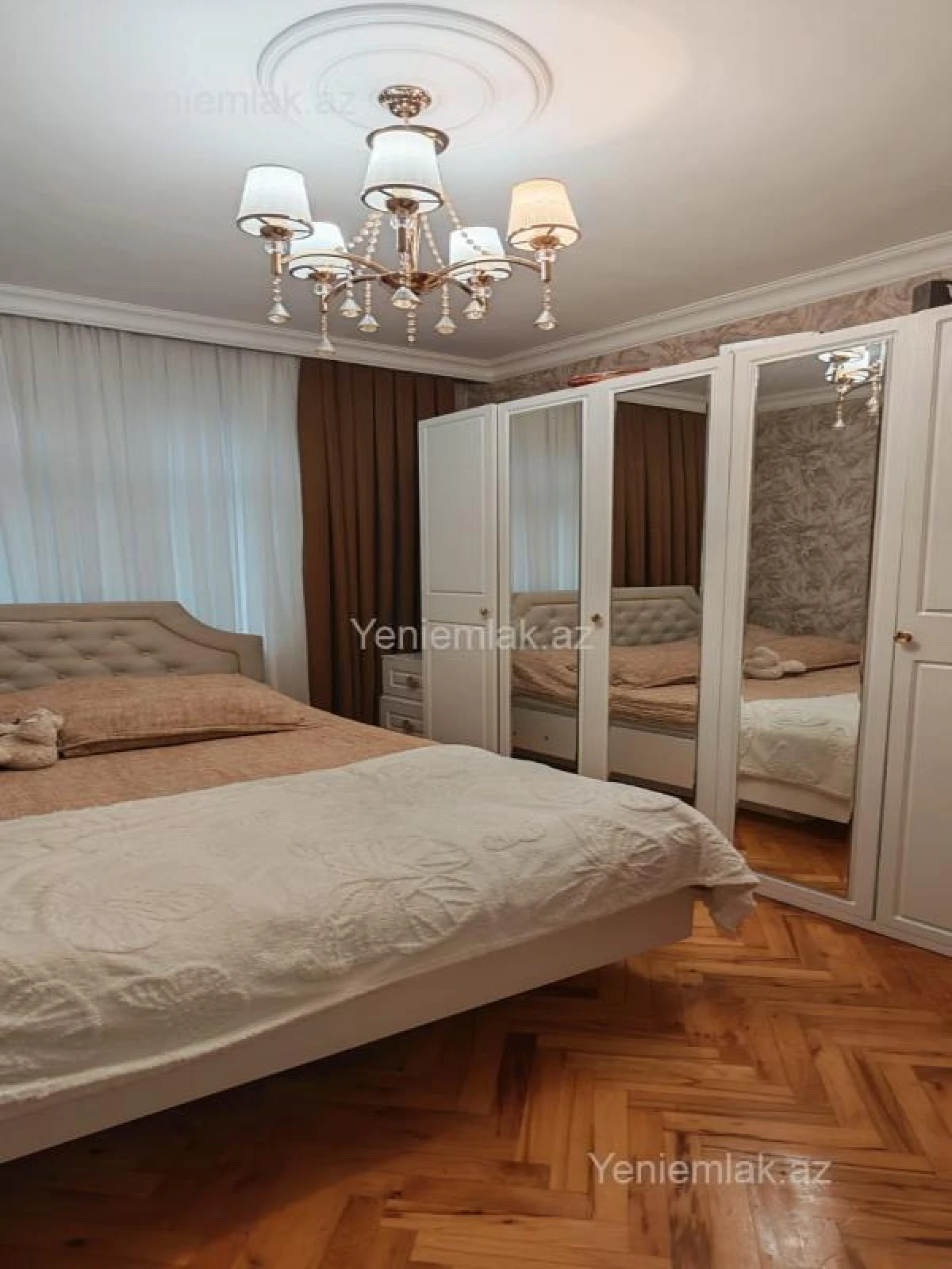 Satılır 3 otaqlı köhnə tikili 80 m²