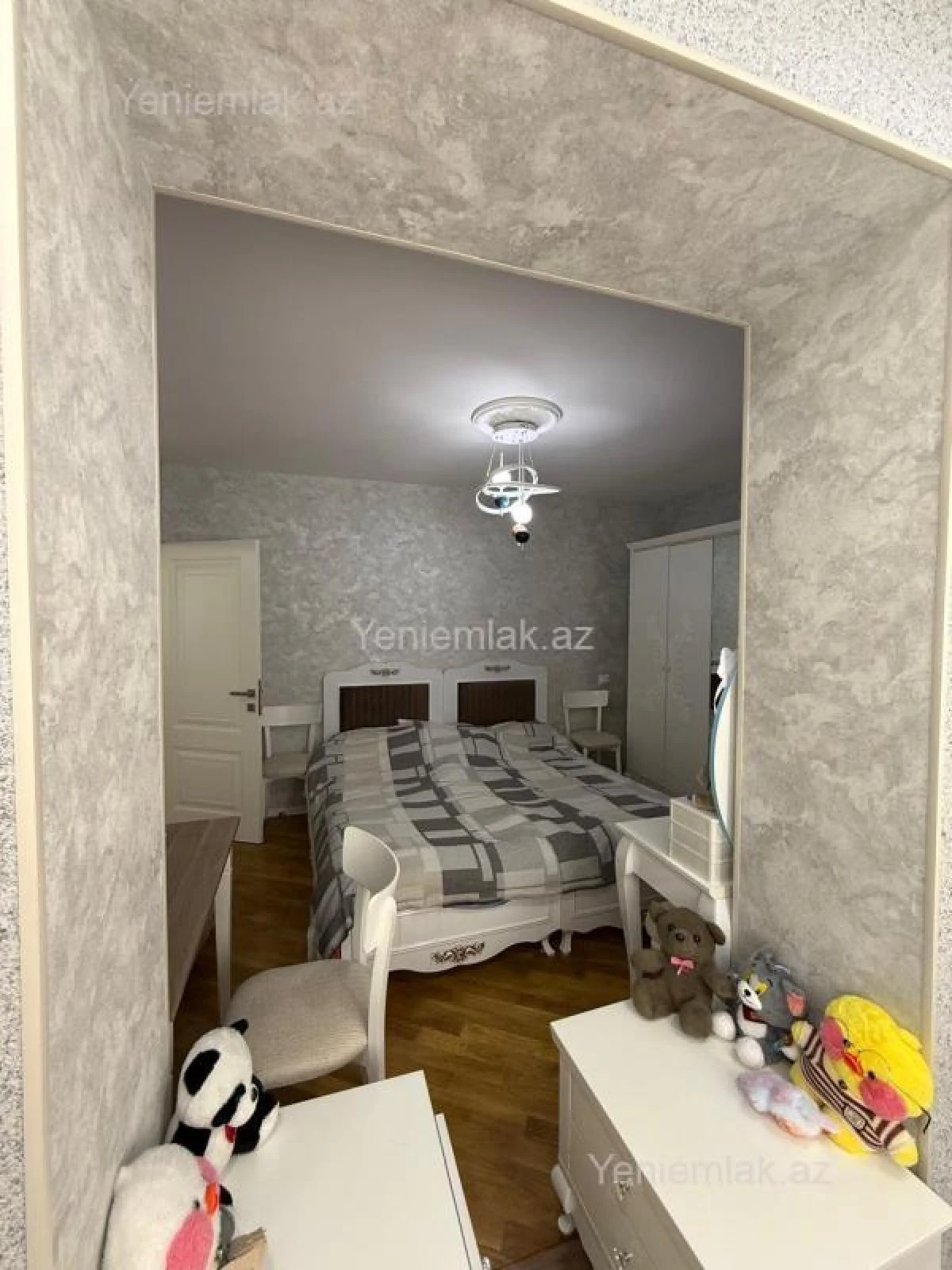 Satılır 3 otaqlı köhnə tikili 70 m²