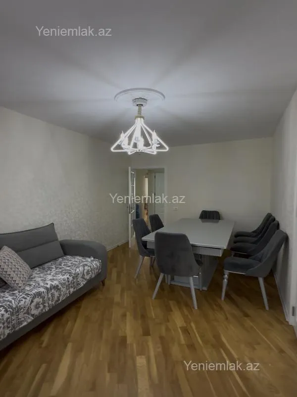Satılır 3 otaqlı köhnə tikili 70 m²