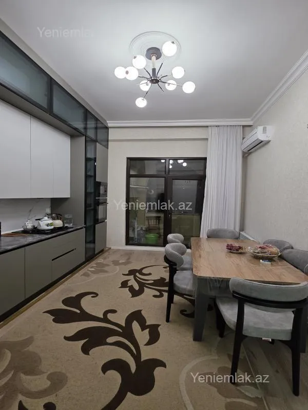Satılır 3 otaqlı yeni tikili 141 m²