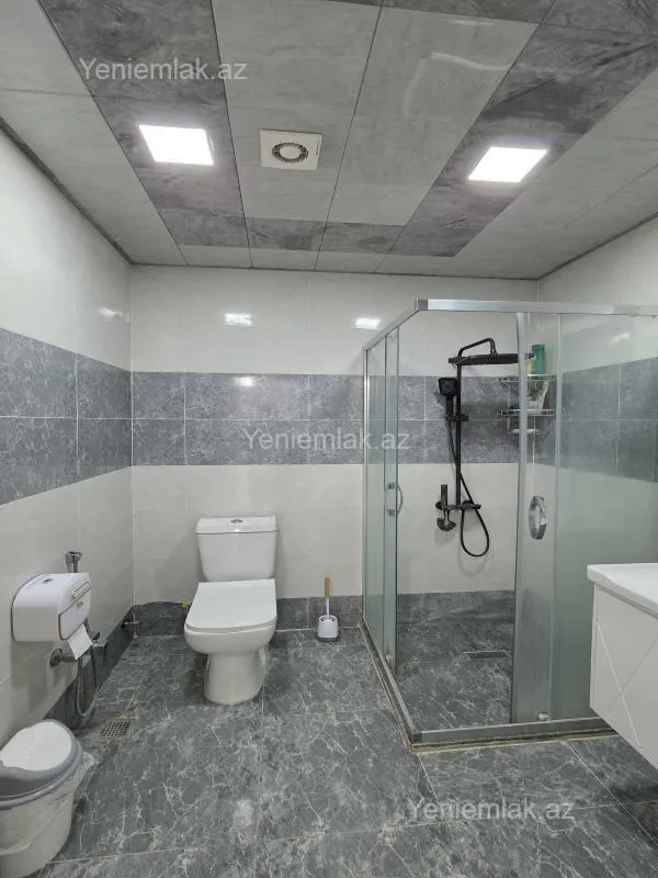Satılır 3 otaqlı yeni tikili 141 m²