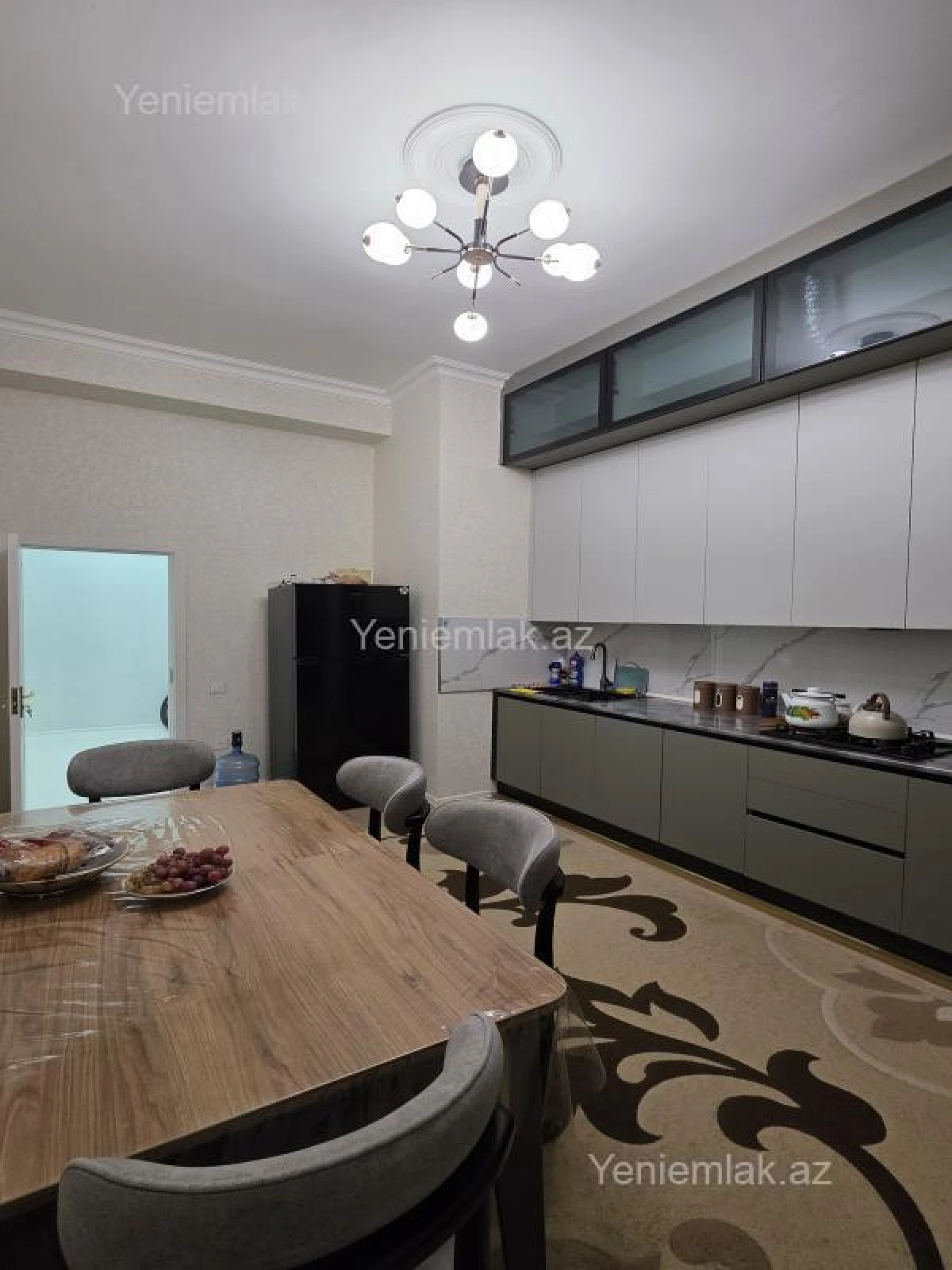 Satılır 3 otaqlı yeni tikili 141 m²