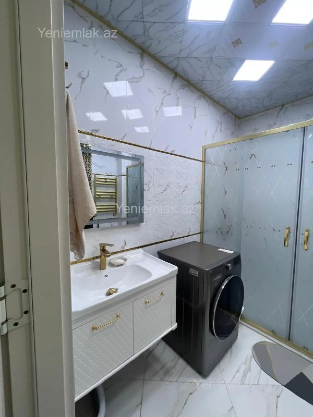 Satılır 2 otaqlı yeni tikili 78 m²