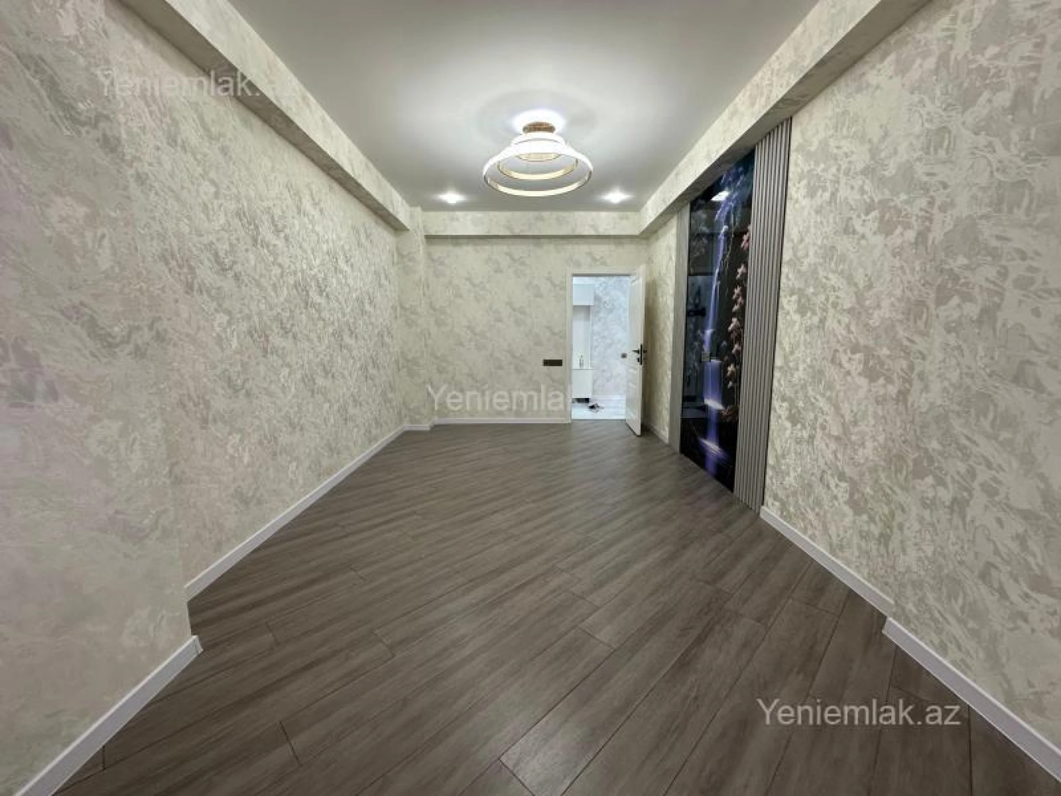 Satılır 2 otaqlı yeni tikili 63 m²