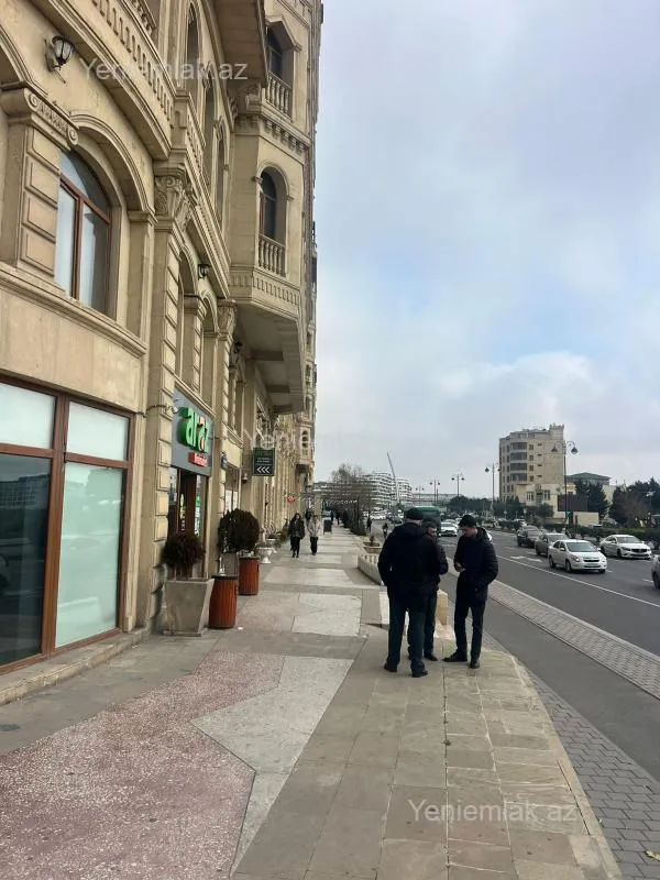 Satılır 1 otaqlı obyekt 40 m²