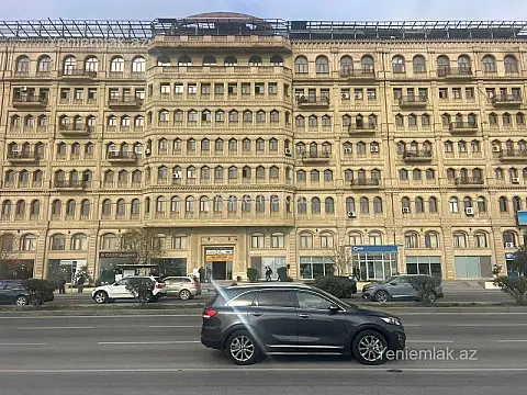 Satılır 1 otaqlı obyekt 40 m²