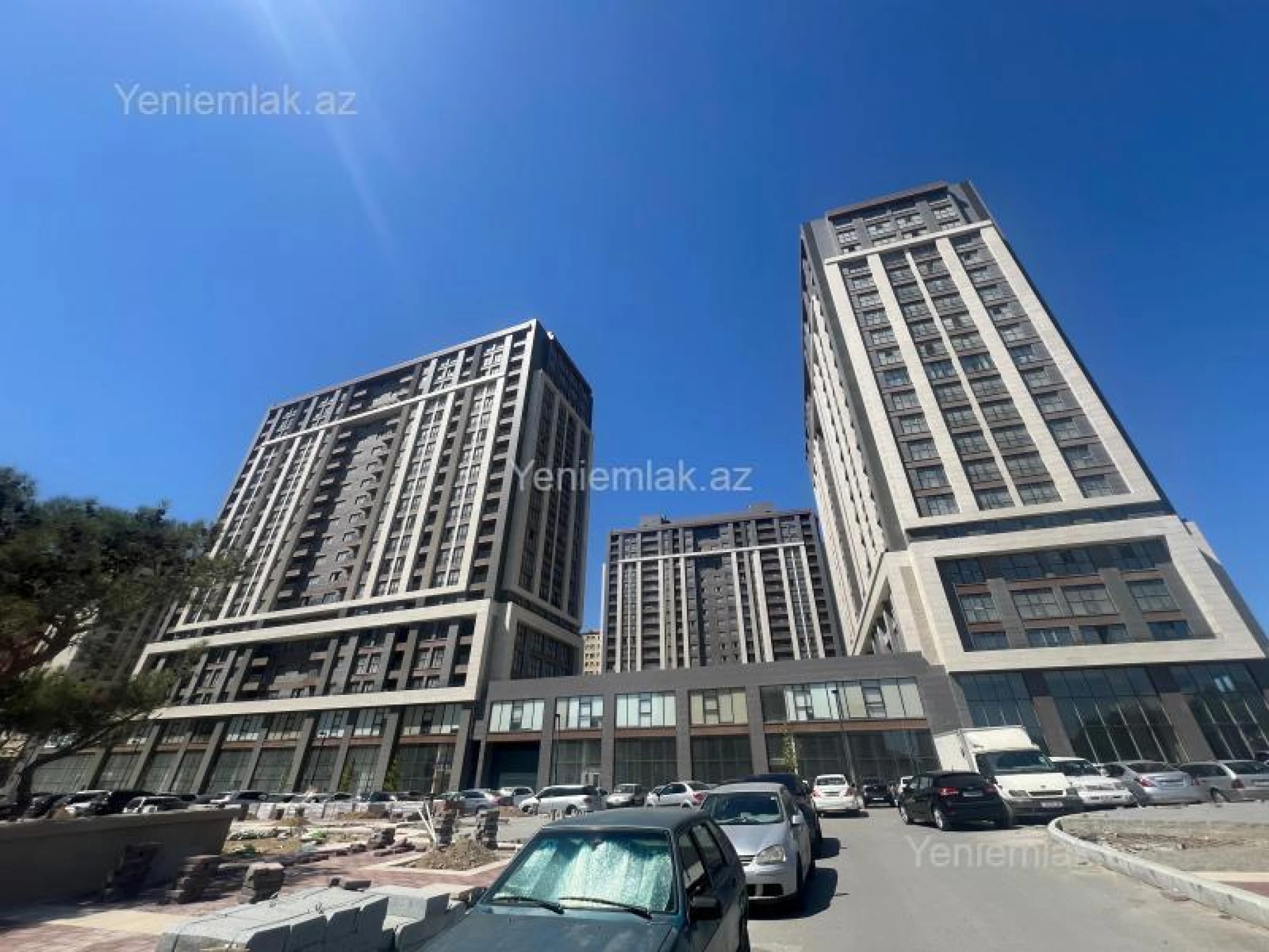 Satılır 3 otaqlı yeni tikili 127 m²