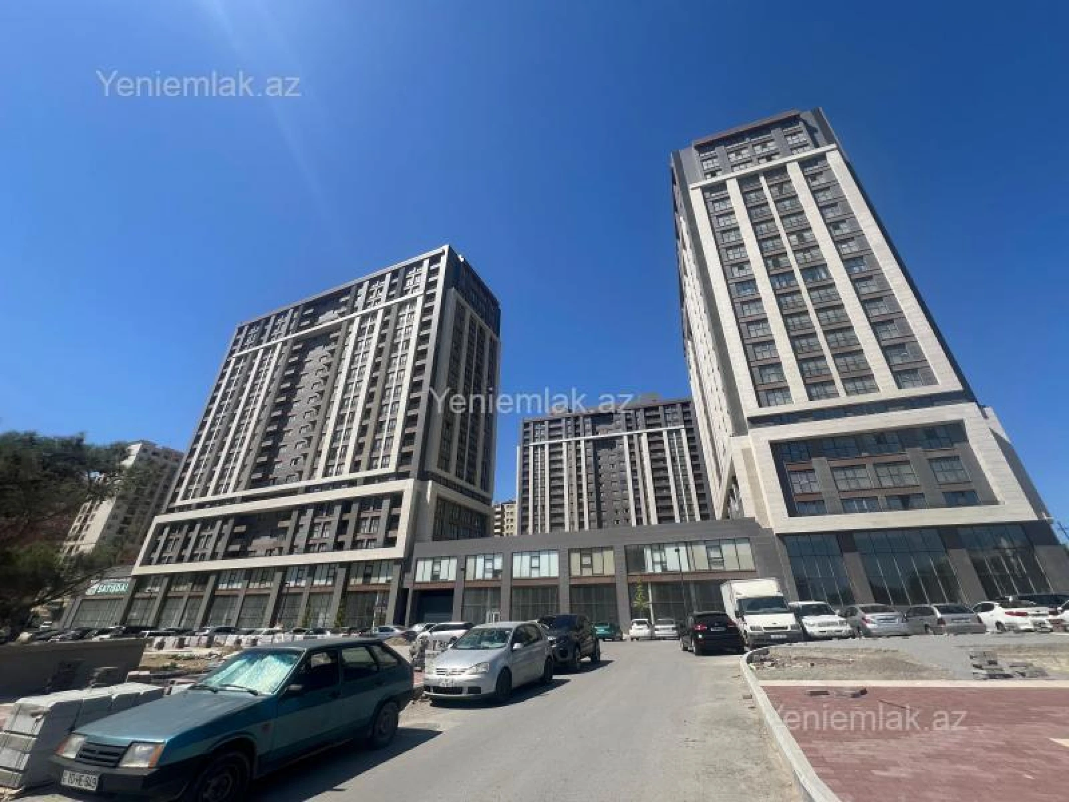 Satılır 3 otaqlı yeni tikili 127 m²