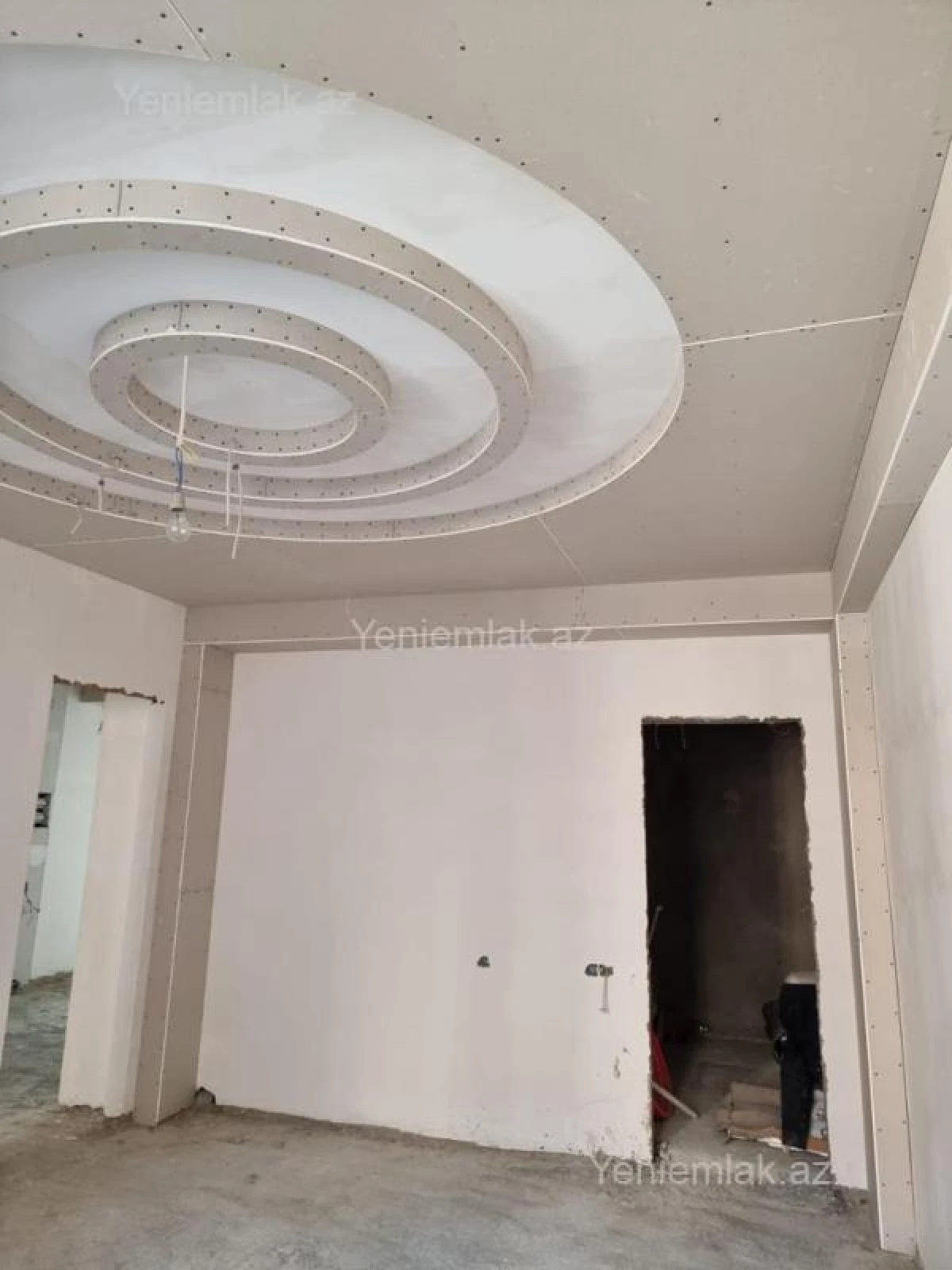 Satılır 3 otaqlı yeni tikili 127 m²