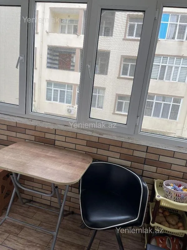 Satılır 3 otaqlı yeni tikili 100 m²