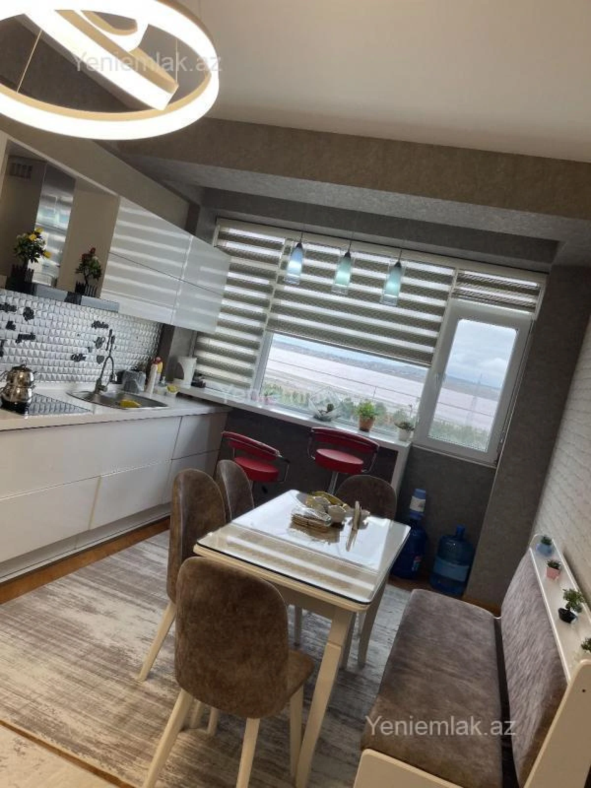 Satılır 3 otaqlı yeni tikili 100 m²