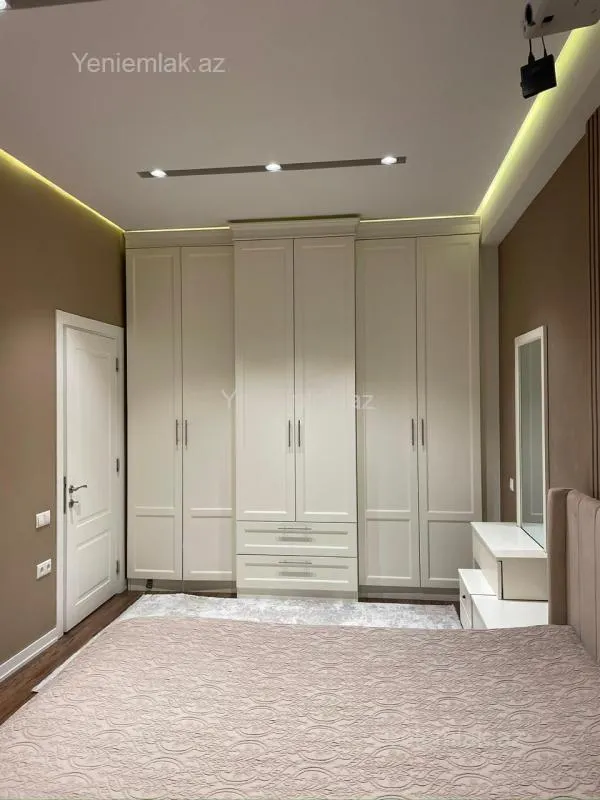Satılır 2 otaqlı yeni tikili 56 m²