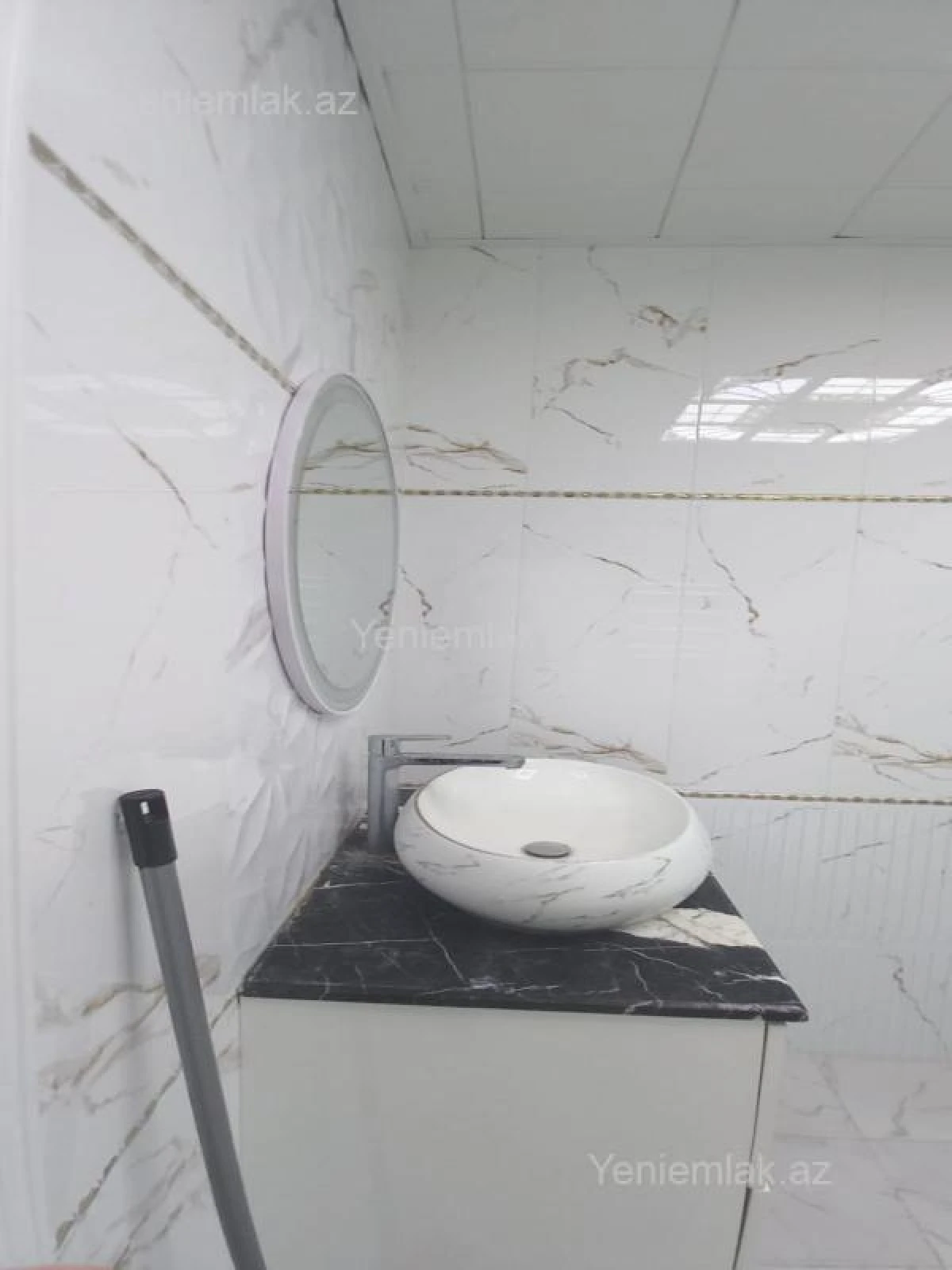 Satılır 2 otaqlı yeni tikili 65 m²