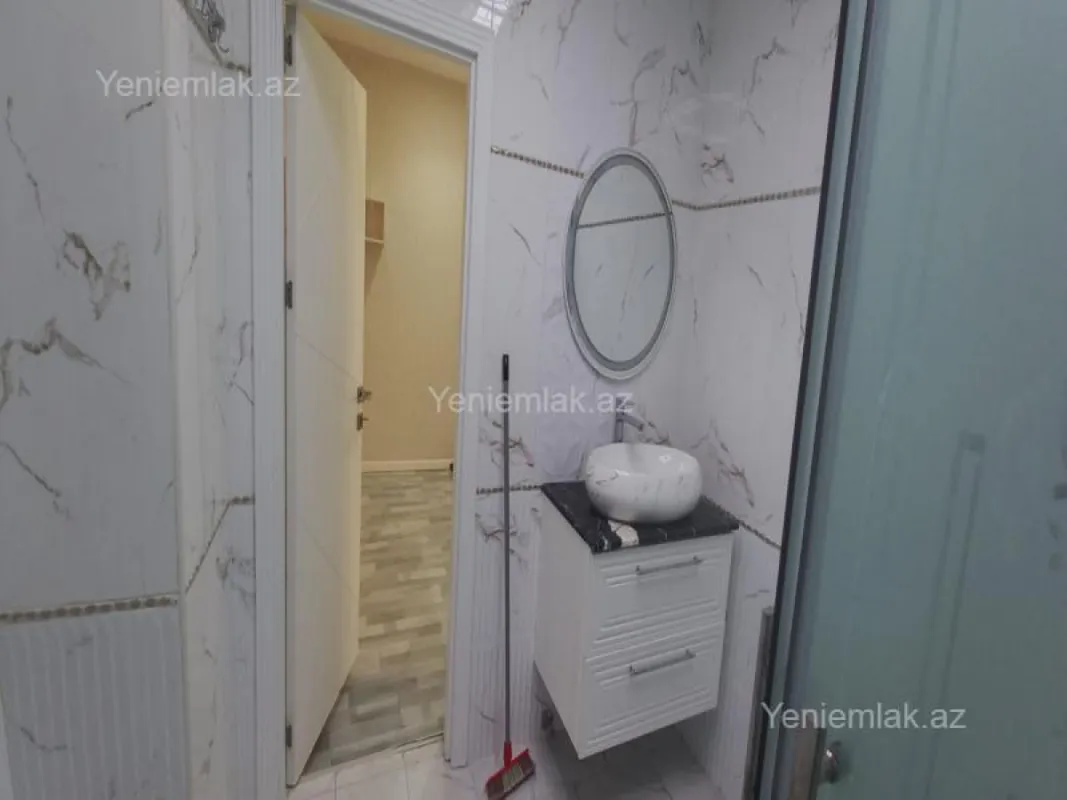 Satılır 2 otaqlı yeni tikili 65 m²