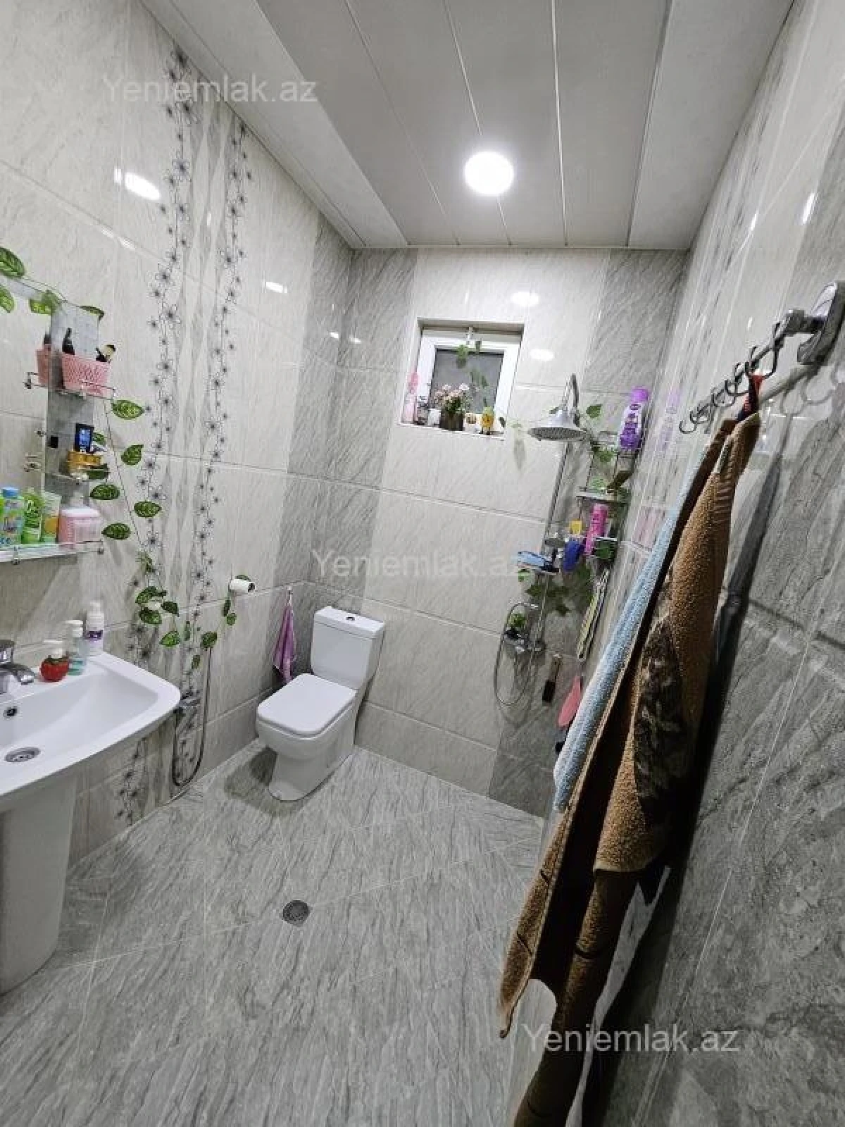 Satılır 6 otaqlı həyət evi 174 m²