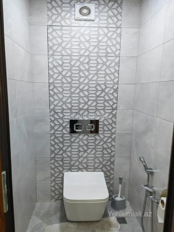 Satılır 3 otaqlı köhnə tikili 70 m²
