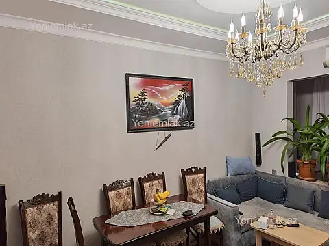Satılır 3 otaqlı köhnə tikili 70 m²