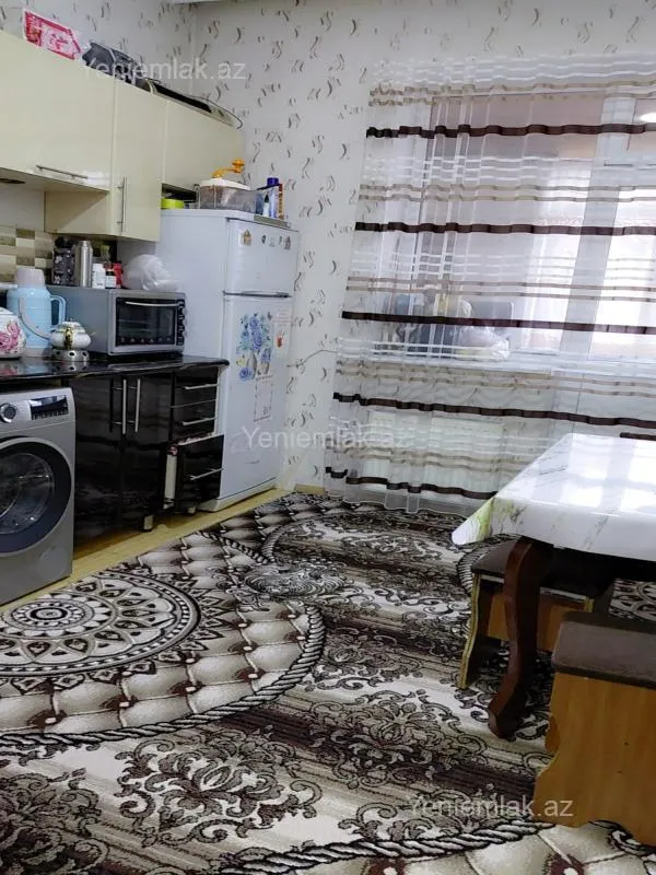 Satılır 2 otaqlı yeni tikili 76 m²