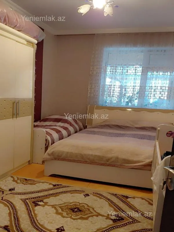 Satılır 2 otaqlı yeni tikili 76 m²