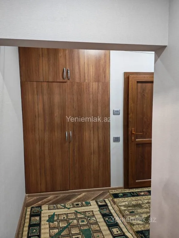 Satılır 3 otaqlı köhnə tikili 70 m²