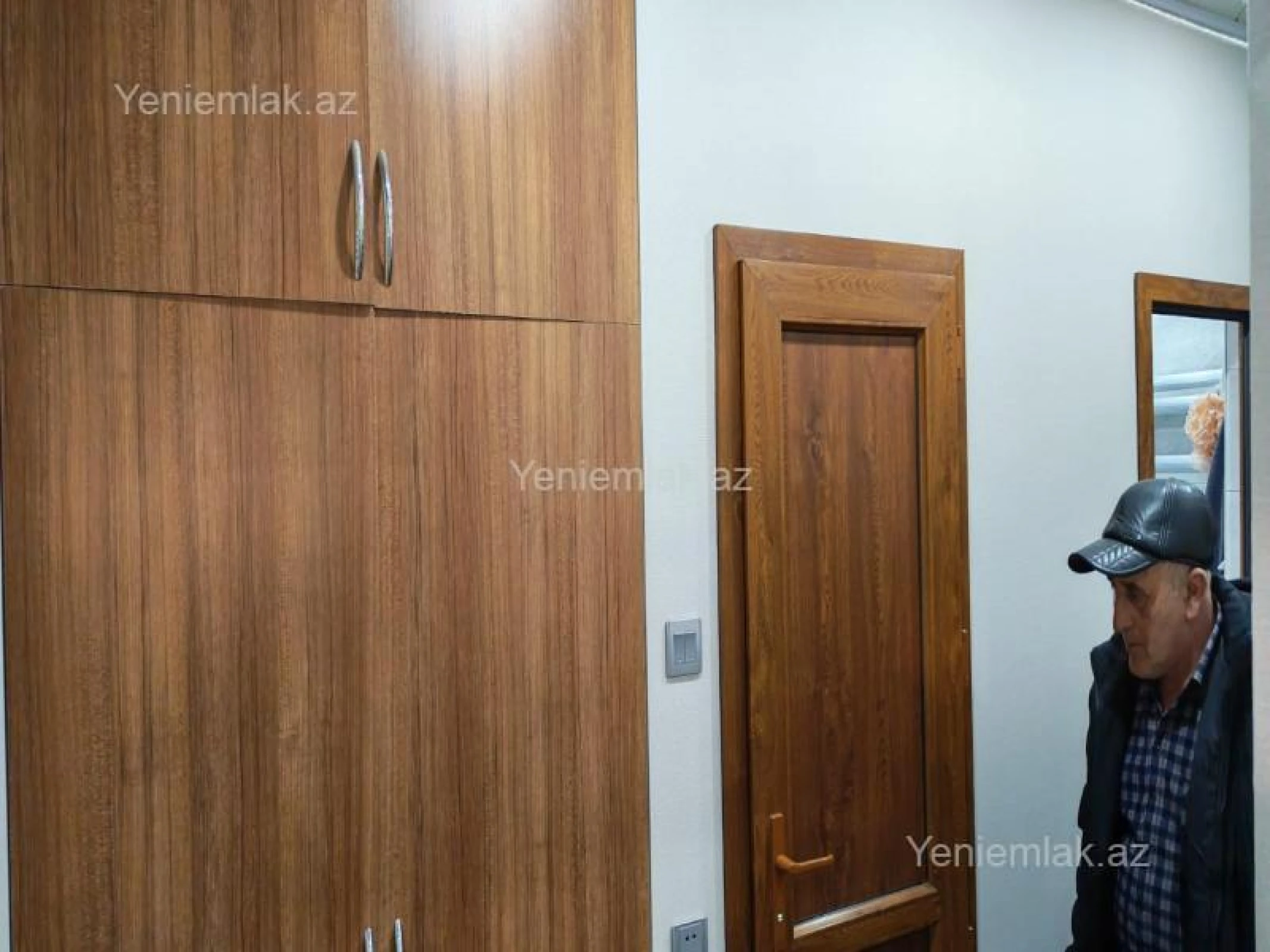 Satılır 3 otaqlı köhnə tikili 70 m²