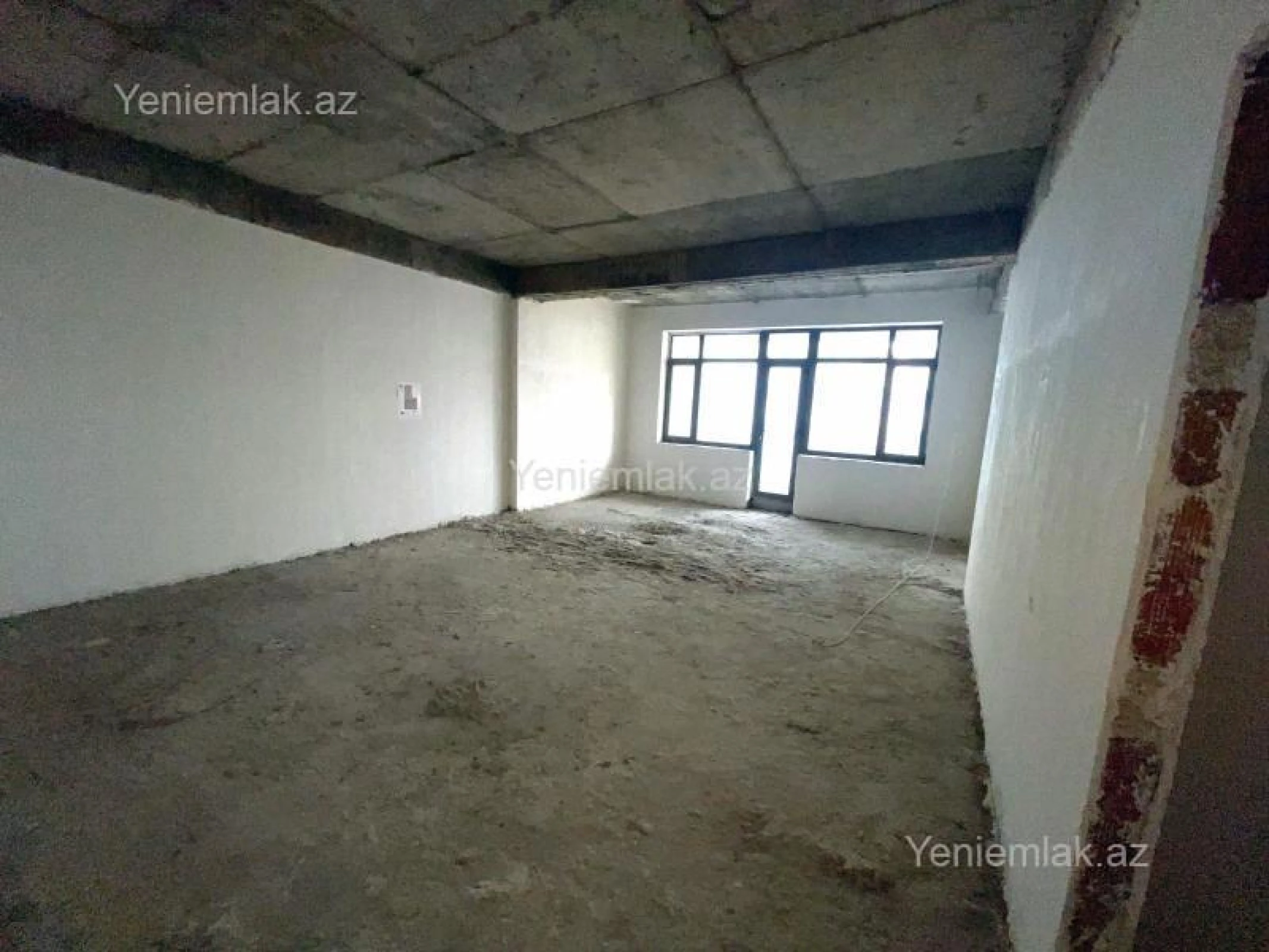 Satılır 7 otaqlı həyət evi 420 m²