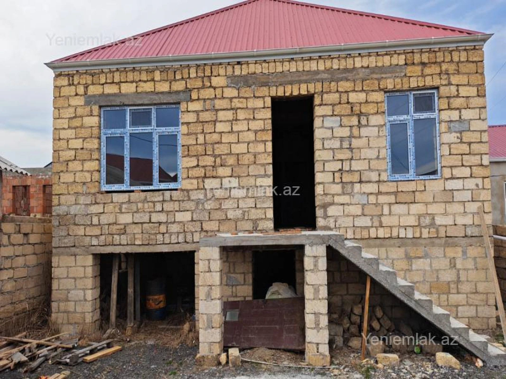 Satılır 3 otaqlı həyət evi 110 m²