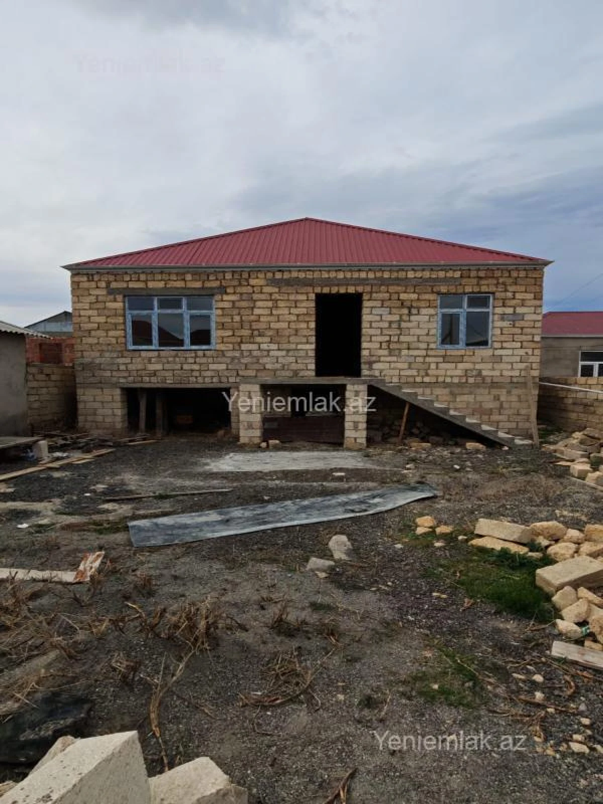 Satılır 3 otaqlı həyət evi 110 m²