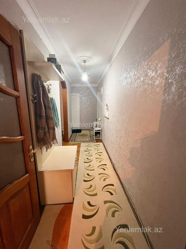 Satılır 3 otaqlı köhnə tikili 80 m²