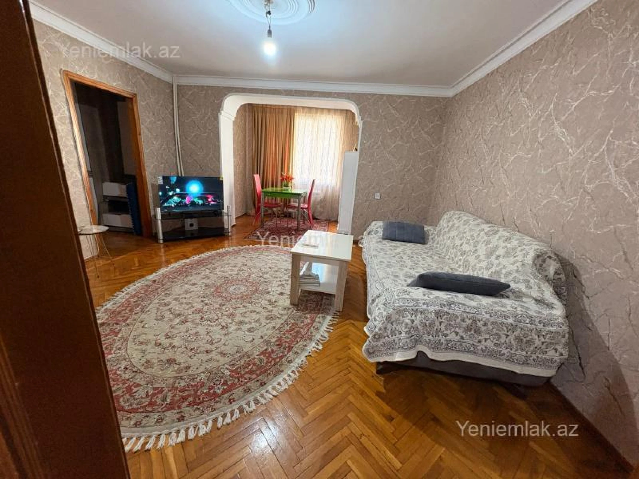 Satılır 3 otaqlı köhnə tikili 80 m²