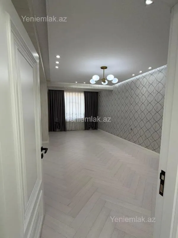 Satılır 4 otaqlı yeni tikili 131 m²