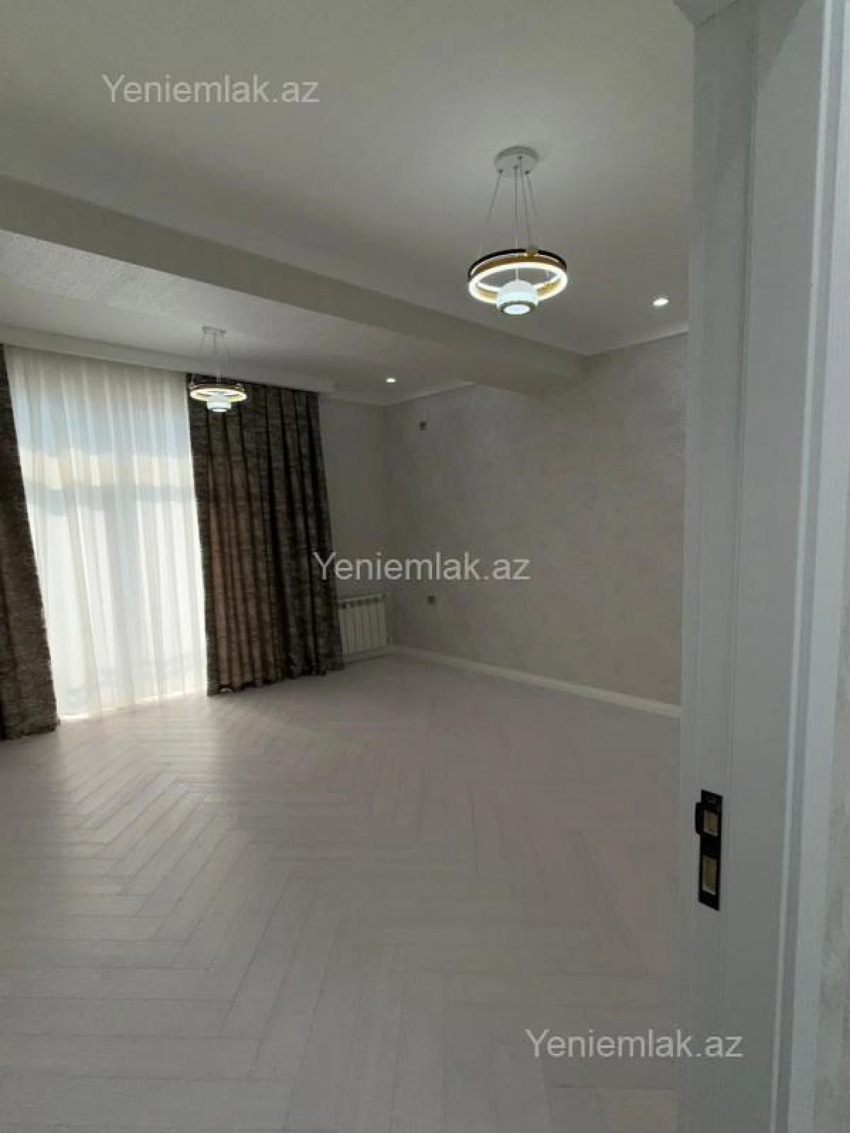 Satılır 4 otaqlı yeni tikili 131 m²