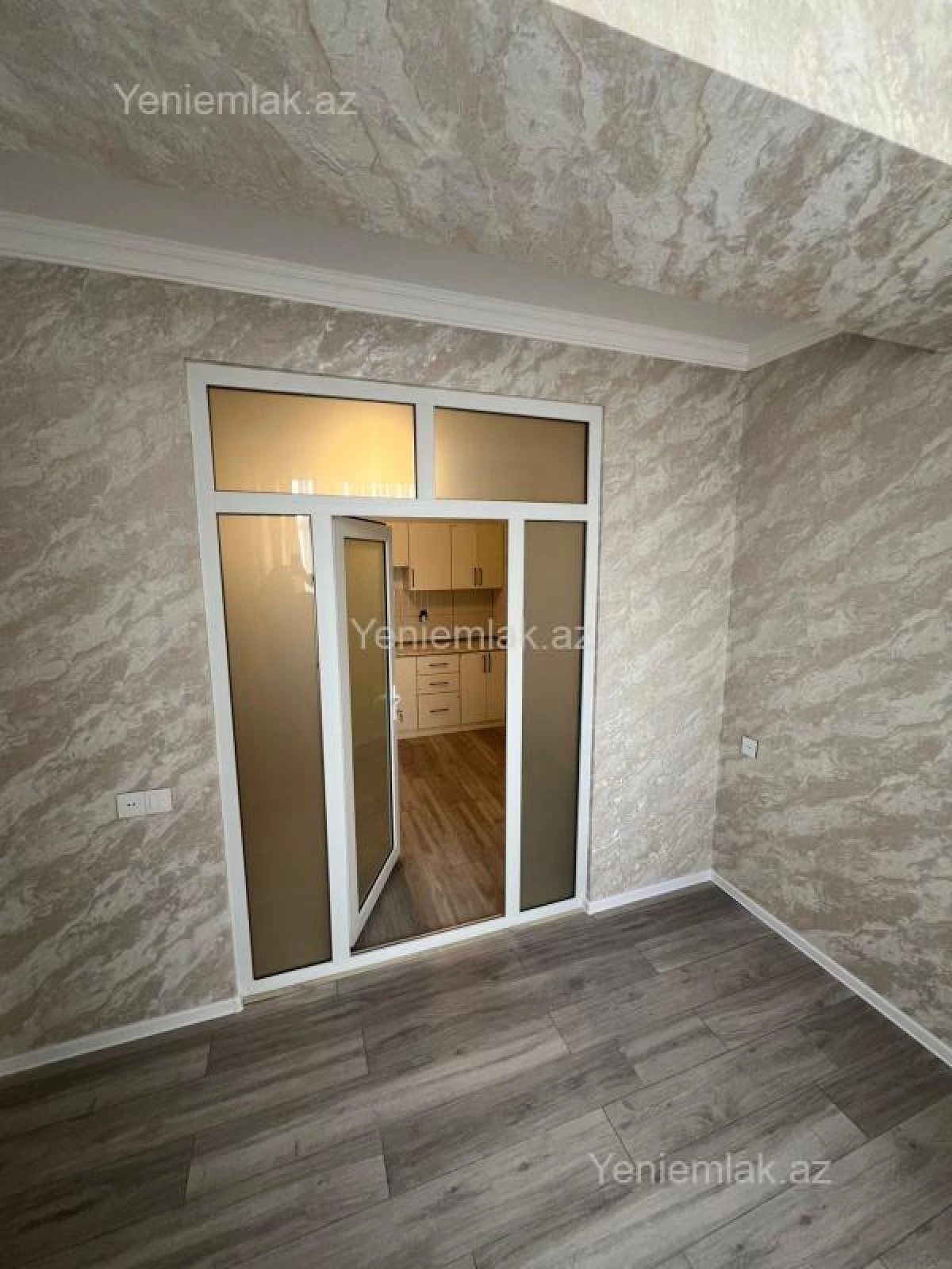 Satılır 2 otaqlı yeni tikili 35 m²