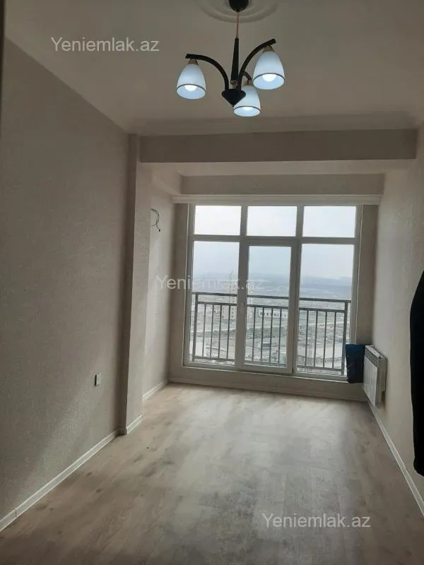 Satılır 2 otaqlı yeni tikili 93 m²