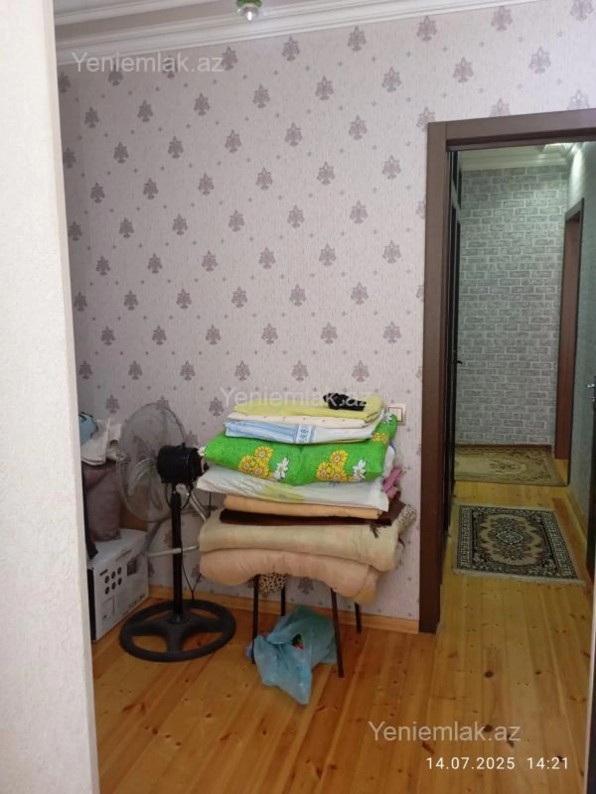 Satılır 1 otaqlı köhnə tikili 35 m²