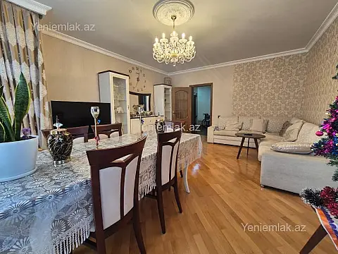 Satılır 3 otaqlı yeni tikili 135 m²
