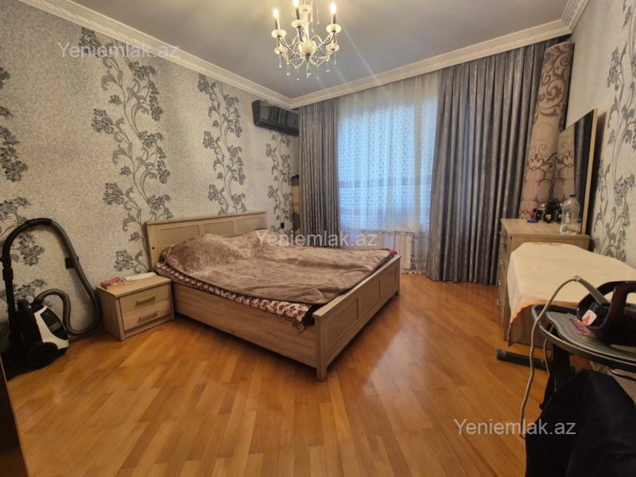 Satılır 3 otaqlı yeni tikili 135 m²