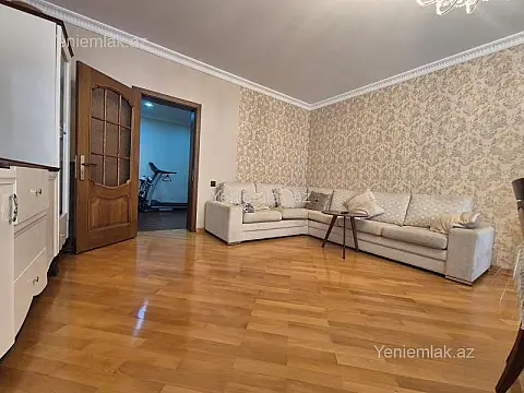 Satılır 3 otaqlı yeni tikili 135 m²