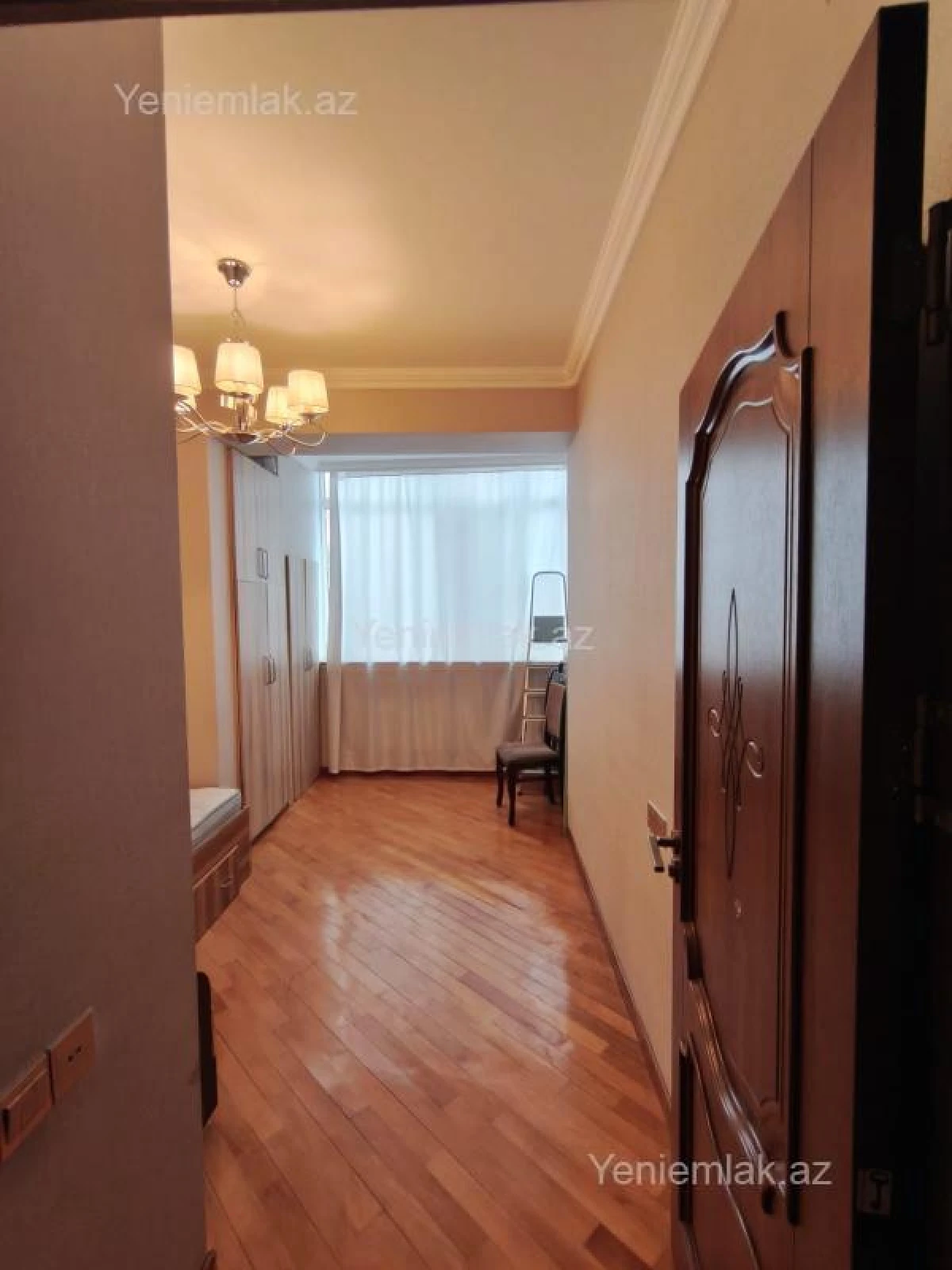 Satılır 3 otaqlı yeni tikili 80 m²