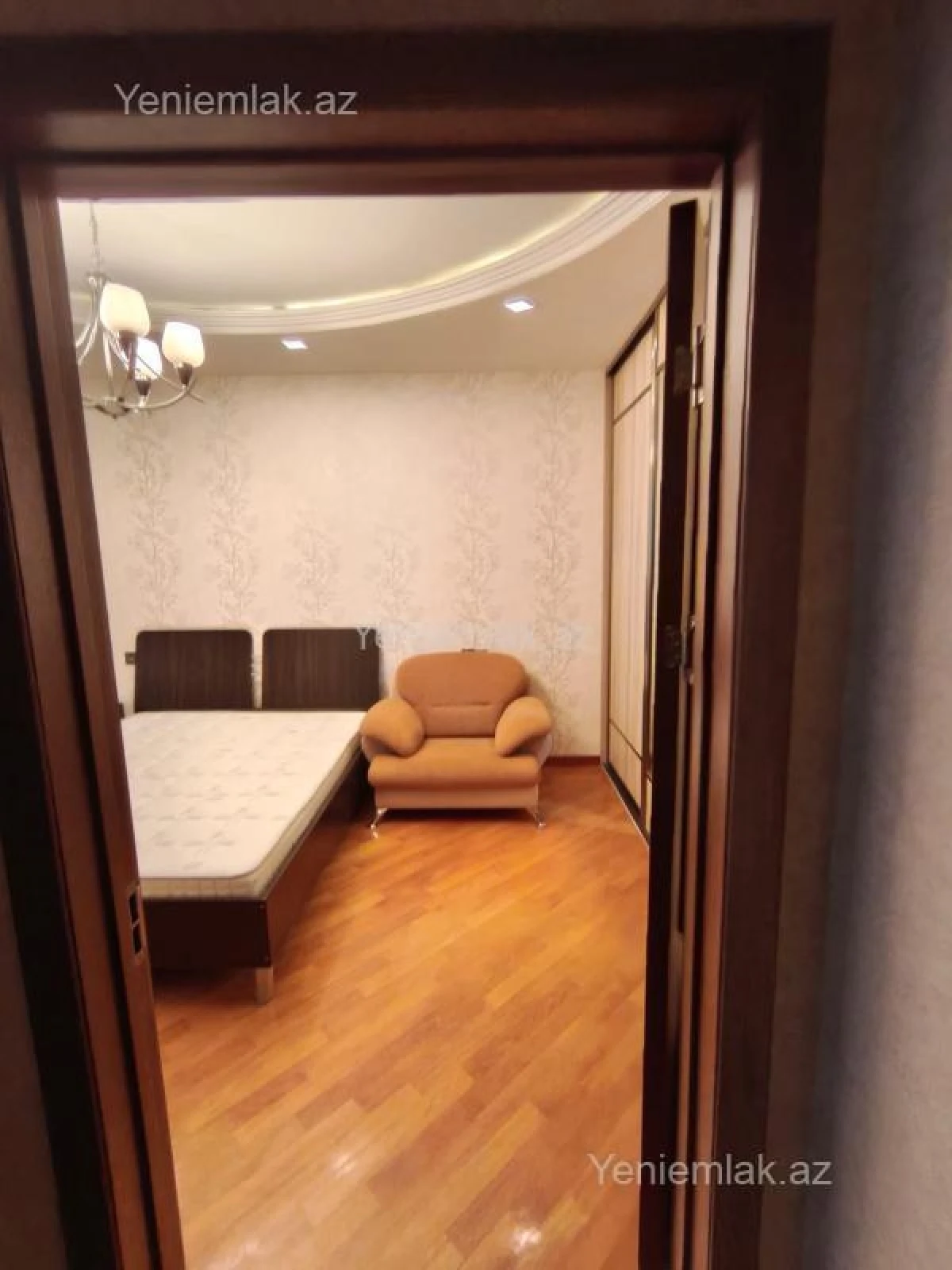 Satılır 3 otaqlı yeni tikili 80 m²