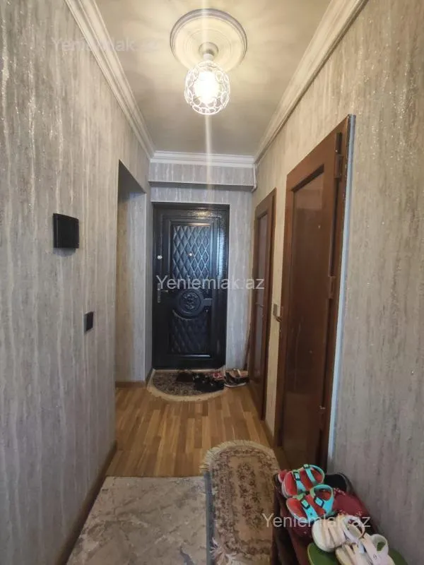 Satılır 3 otaqlı köhnə tikili 80 m²