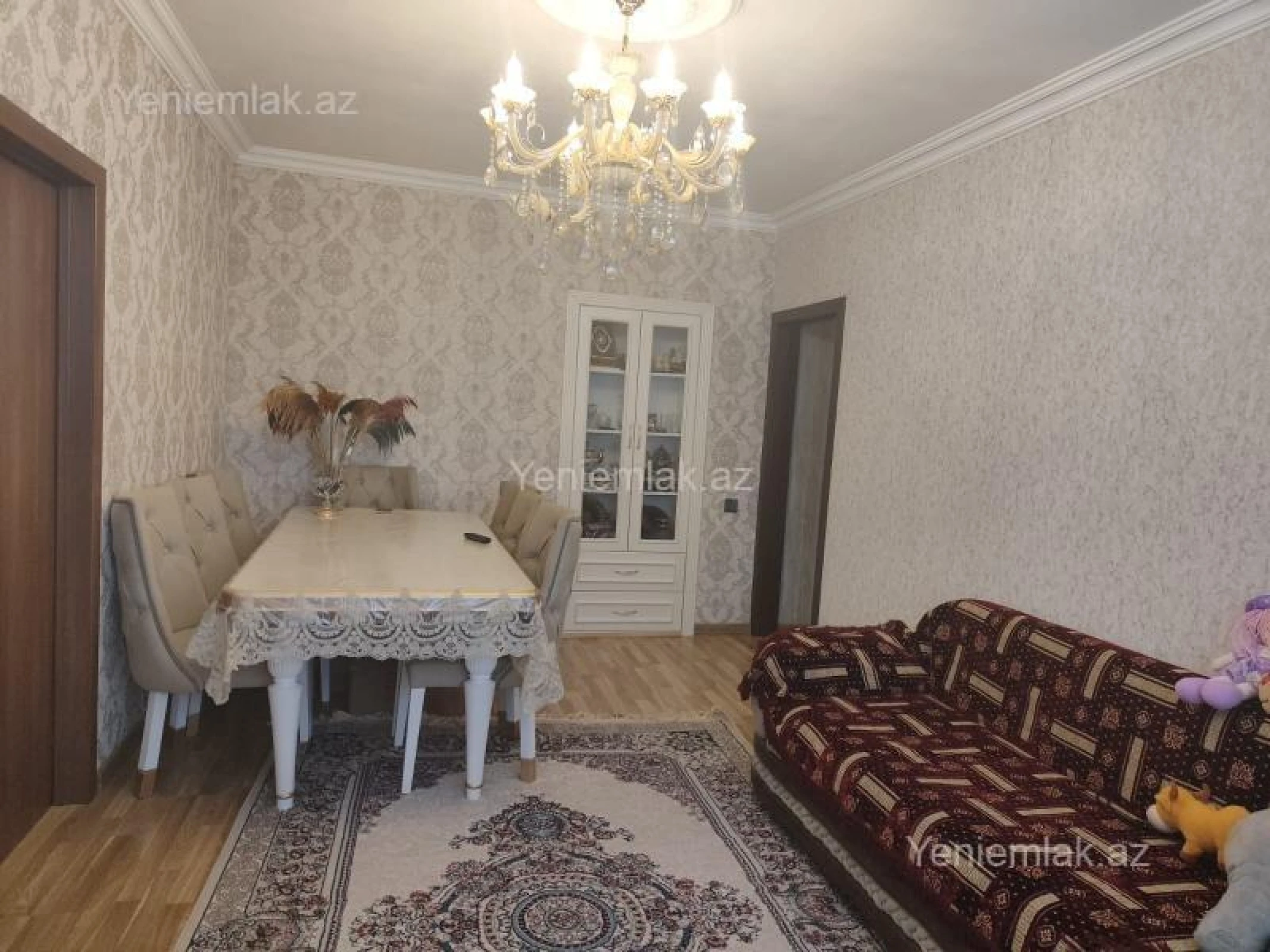 Satılır 3 otaqlı köhnə tikili 80 m²