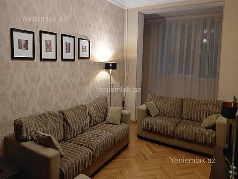 Satılır 3 otaqlı köhnə tikili 75 m² — Bakı, Binəqədi 3 otaq 75.00 m²