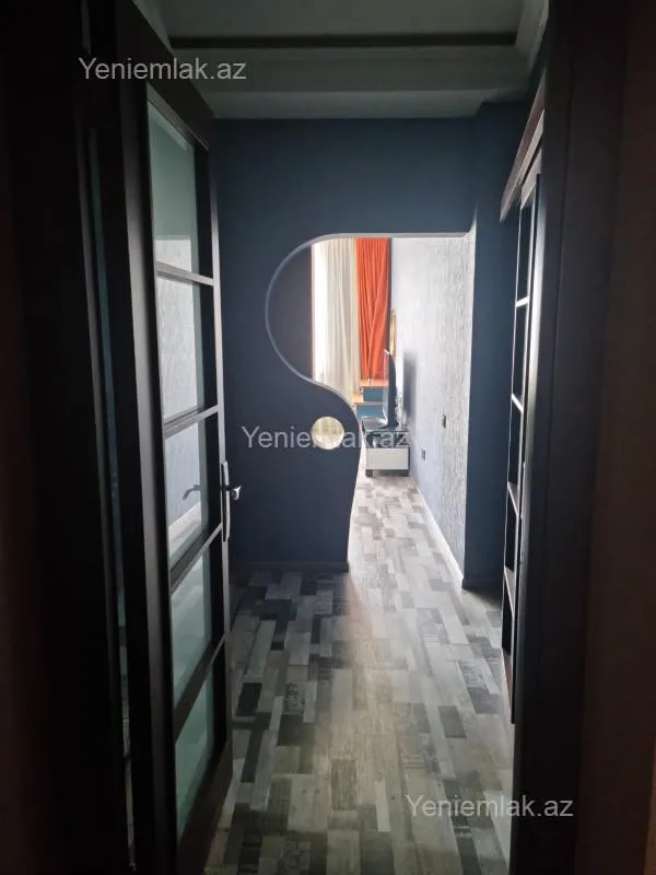 Satılır 4 otaqlı yeni tikili 165 m²